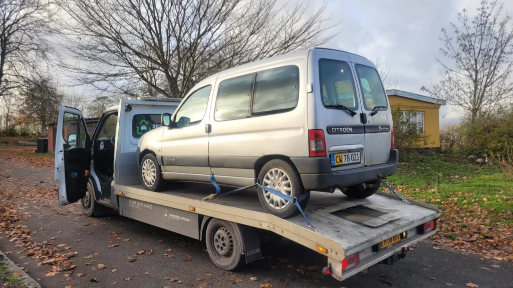 Citroën Berlingo hentet til skrot